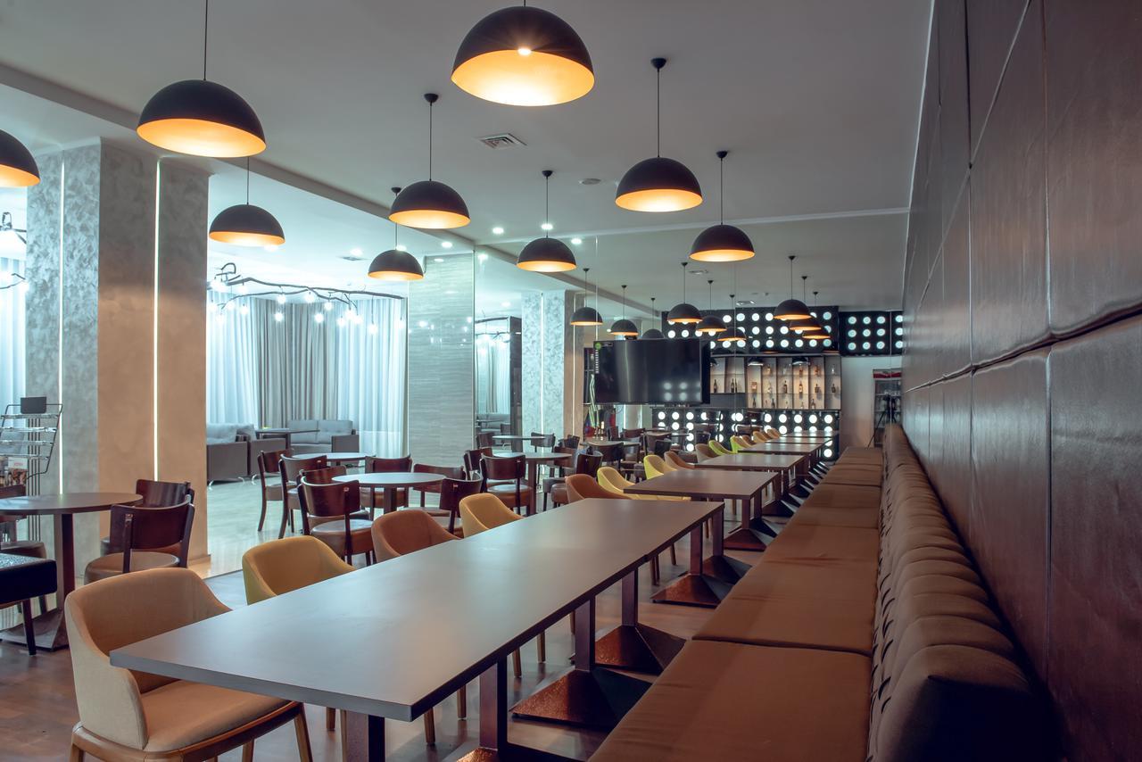 Hotel Bridges Bishkek Luaran gambar