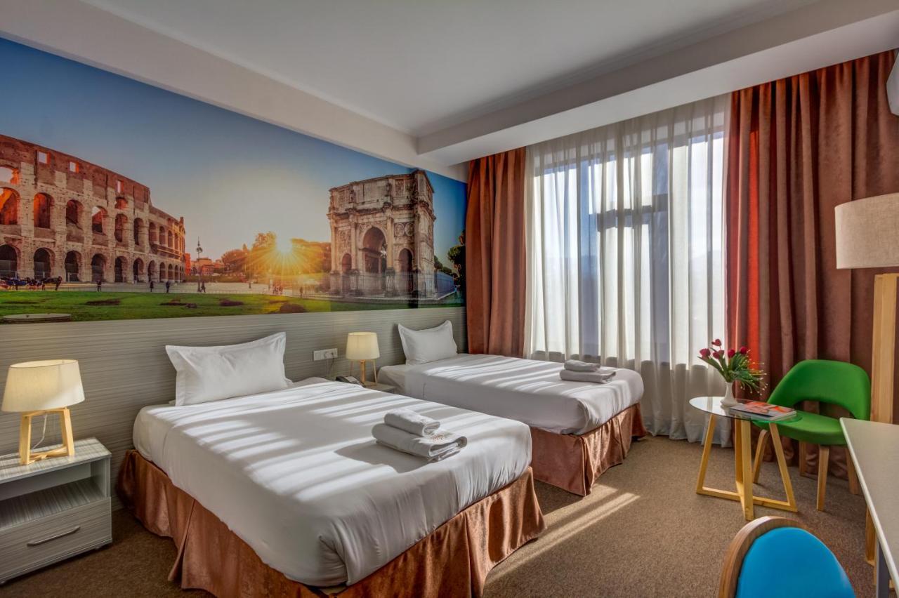 Hotel Bridges Bishkek Luaran gambar
